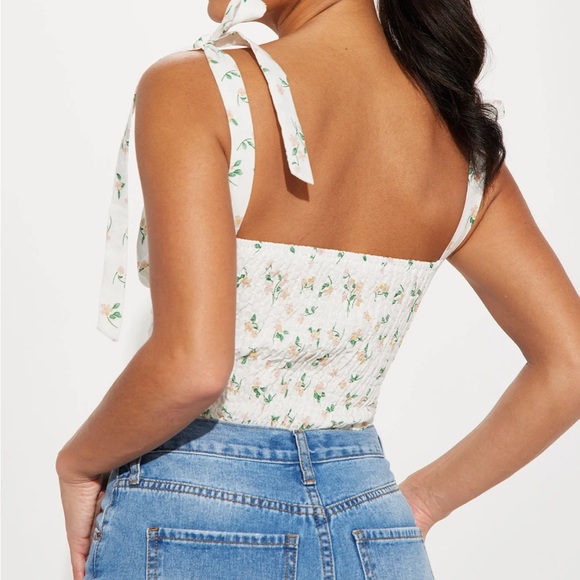 Fashion Nova Brunch date linen corset top small 🌸 - Picture 2 of 3